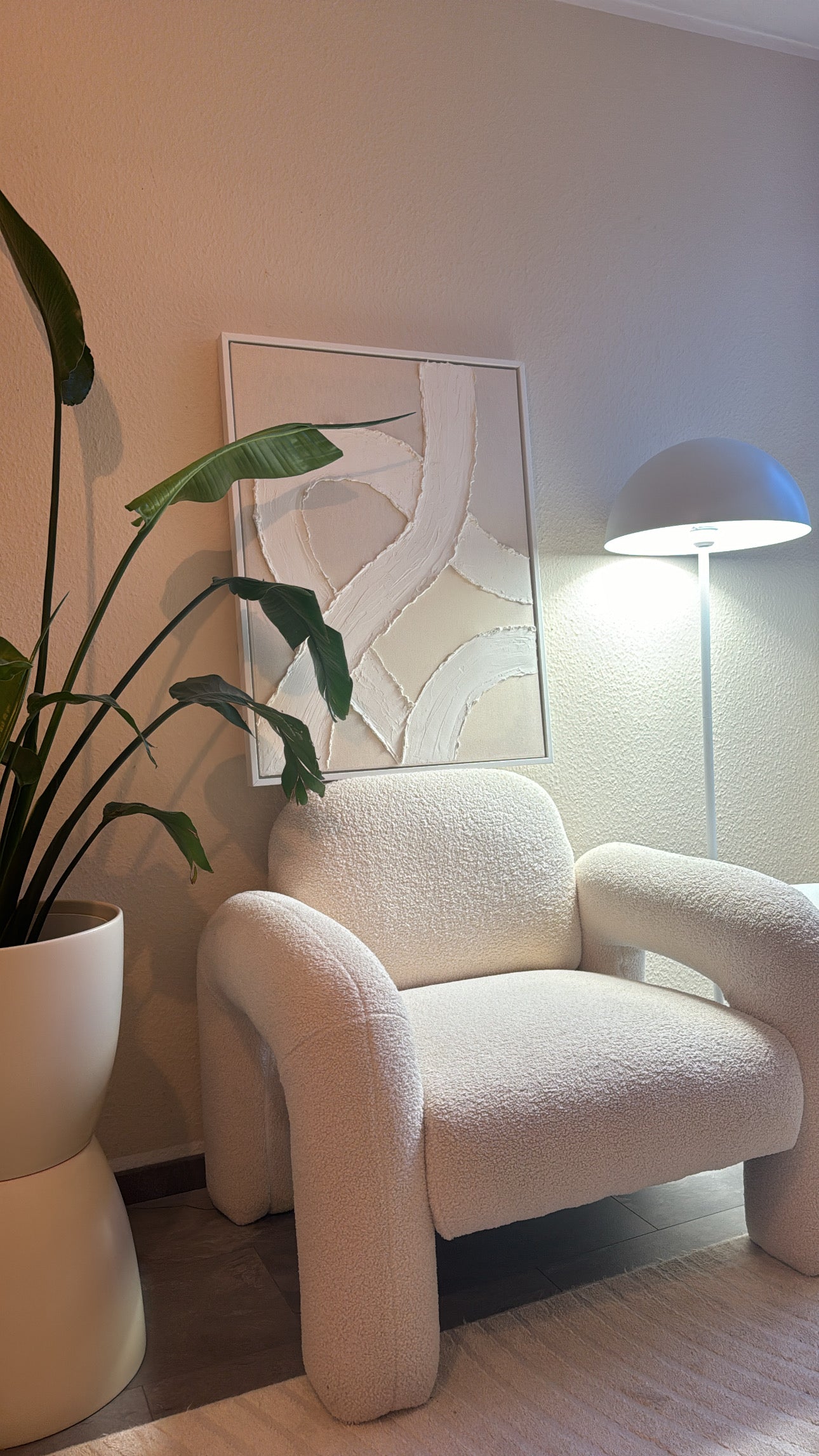 Strukturbild ROAD in Weiß