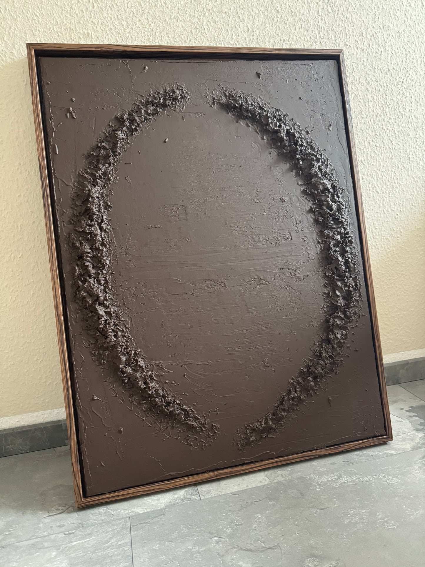 Strukturbild CIRCLE in Braun